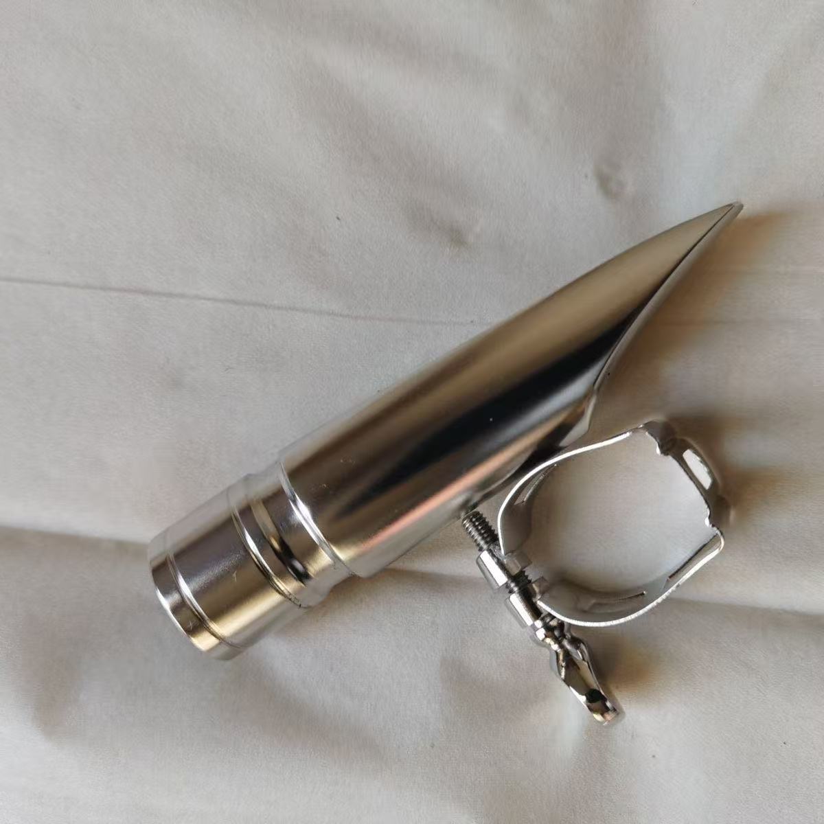 Nuovo Bocchino per Sassofono C - Musical Instrument Saxophone recensione e prezzo